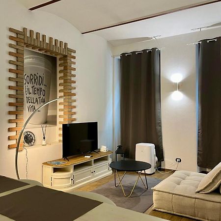 Apartament Residenza Corrado By Almanova Residenze Mantua Zewnętrze zdjęcie