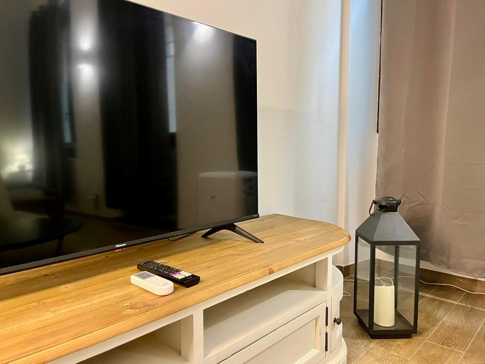Apartament Residenza Corrado By Almanova Residenze Mantua Zewnętrze zdjęcie