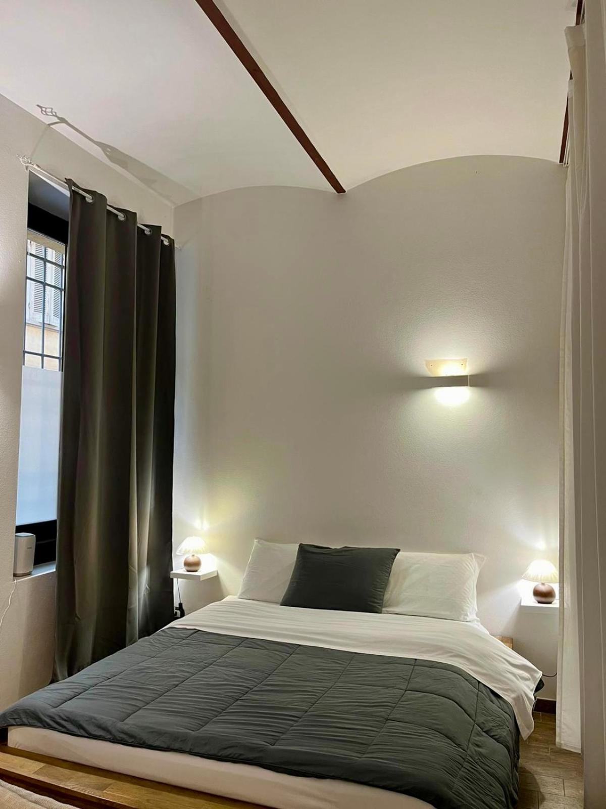Apartament Residenza Corrado By Almanova Residenze Mantua Zewnętrze zdjęcie