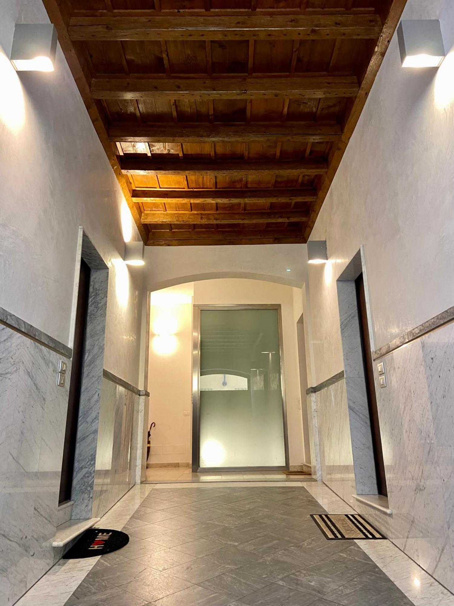 Apartament Residenza Corrado By Almanova Residenze Mantua Zewnętrze zdjęcie